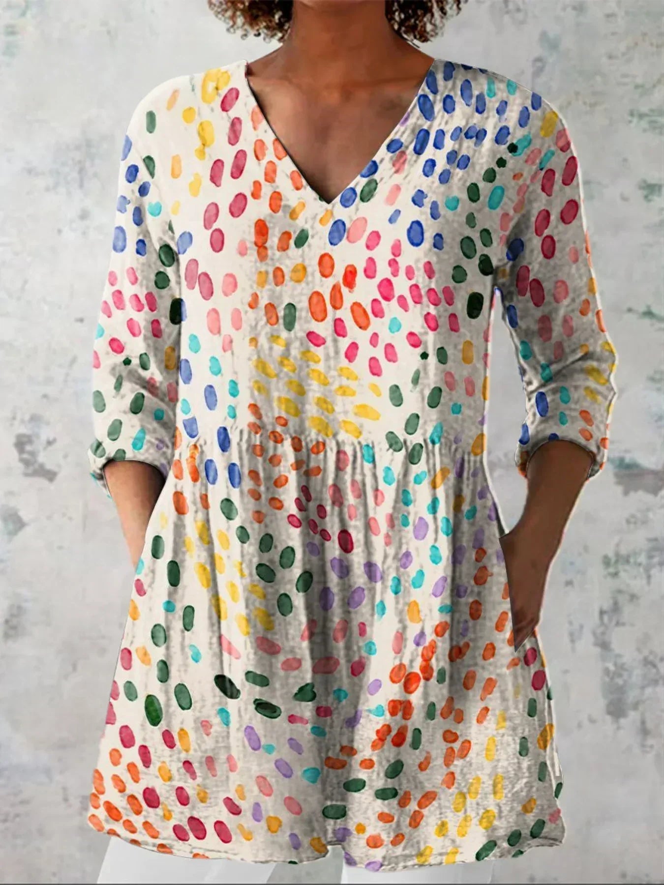 Solène | Chemise V-Neck à Pois Aquarelle